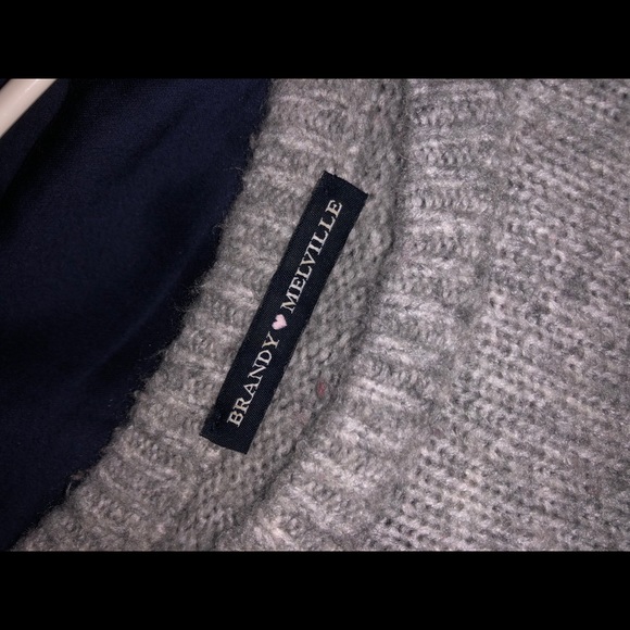 Brandy Melville Grey Cozy Sweater - Picture 3 of 3